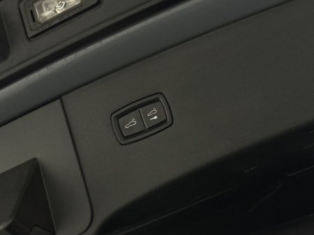 2025 Porsche Cayenne - photo 17