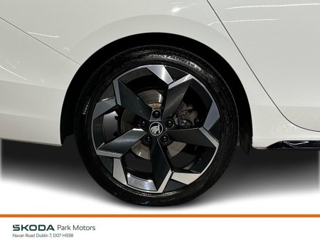 2026 Skoda Superb - photo 9