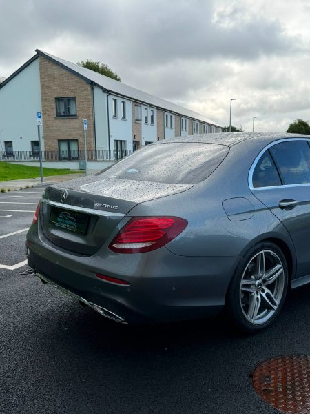 2018 Mercedes-Benz E-Class - photo 10