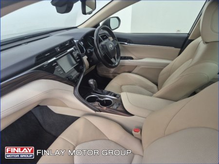 2019 Toyota Camry - photo 4