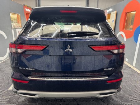 2023 Mitsubishi Outlander - photo 4