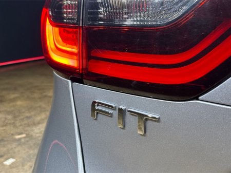 2023 Honda Fit - photo 9