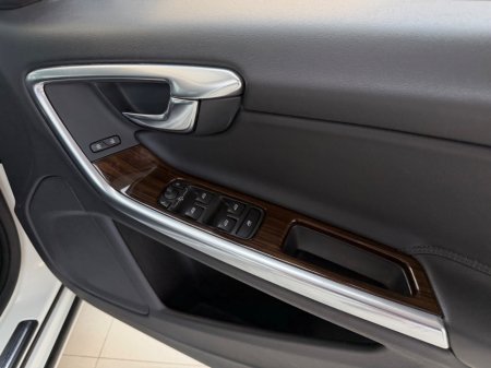 2018 Volvo V60 - photo 23