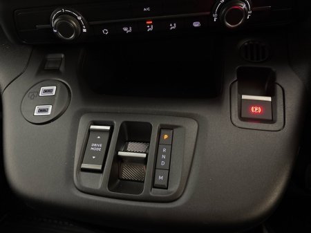 2026 Toyota Proace City - photo 16