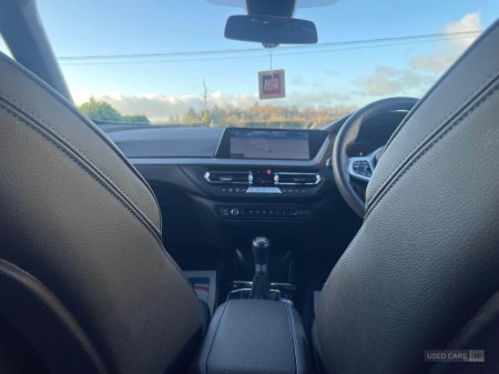 2024 BMW 1-Series - photo 10