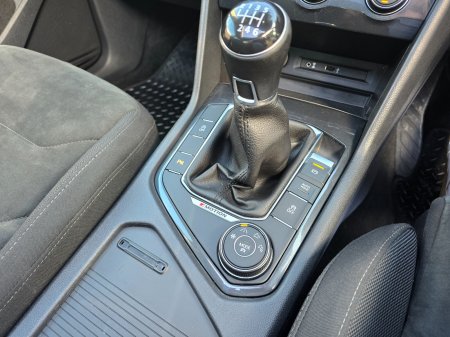 2017 Volkswagen Tiguan - photo 14