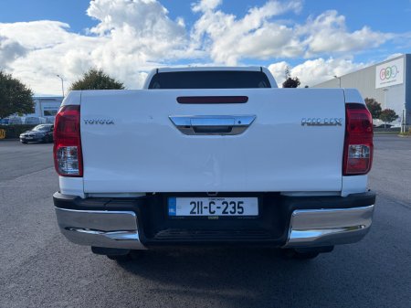 2021 Toyota Hilux - photo 4