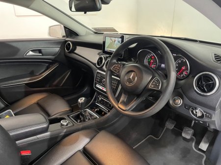 2018 Mercedes-Benz CLA - photo 13