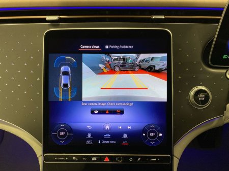 2025 Mercedes-Benz EQE - photo 15