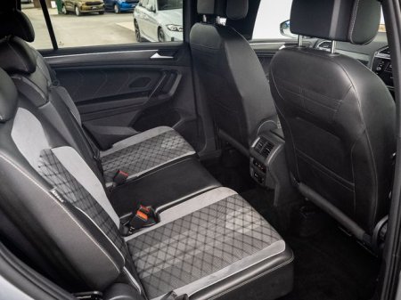 2024 Volkswagen Tiguan Allspace - photo 10