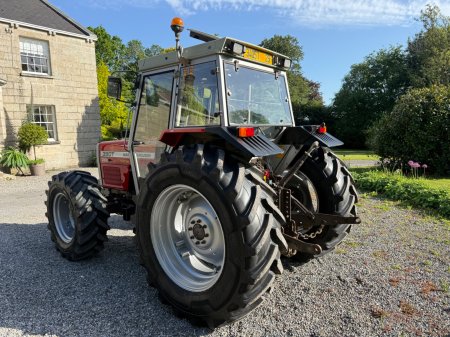 1996 Massey Ferguson 390T - photo 12