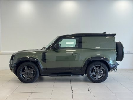 2026 Land Rover Defender - photo 8