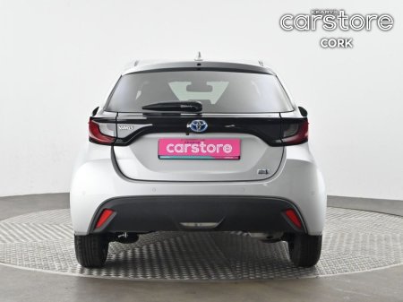 2021 Toyota Yaris - photo 4
