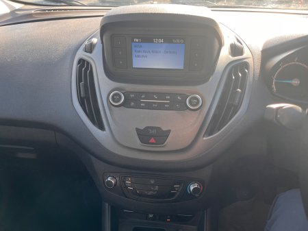2020 Ford Transit - photo 14