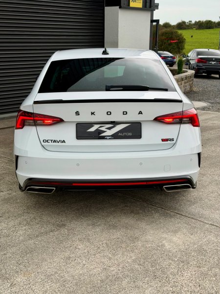 2022 Skoda Octavia - photo 13