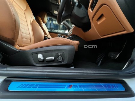 2022 BMW 3-Series - photo 15
