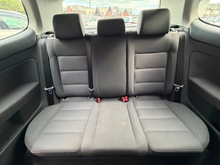 2006 Volkswagen Golf - photo 12