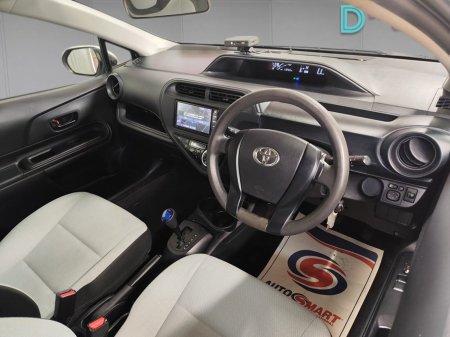2021 Toyota Aqua - photo 6