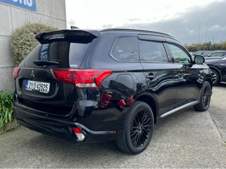 2021 Mitsubishi Outlander - photo 4