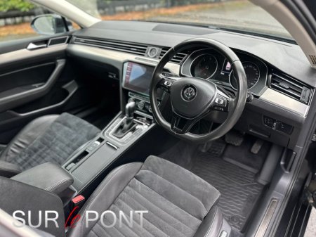 2018 Volkswagen Passat - photo 15
