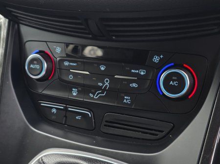 2019 Ford Kuga - photo 29