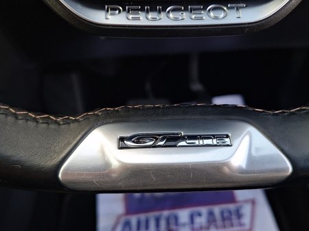 2020 Peugeot 5008 - photo 12