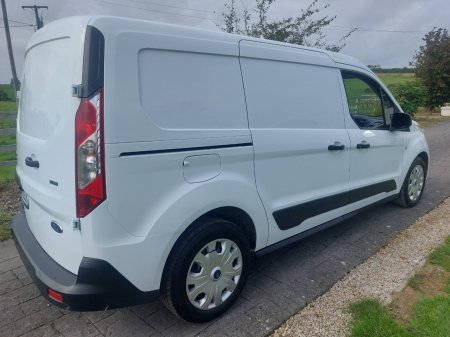 2020 Ford Transit - photo 24