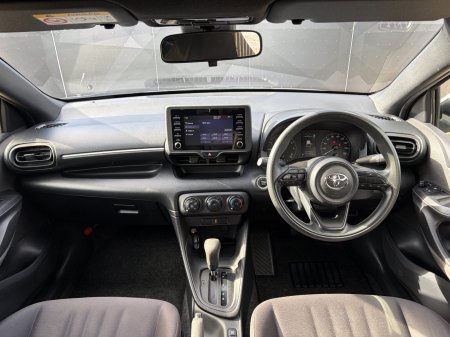 2020 Toyota Yaris - photo 12