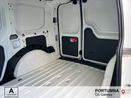 2021 Volkswagen Caddy - photo 5