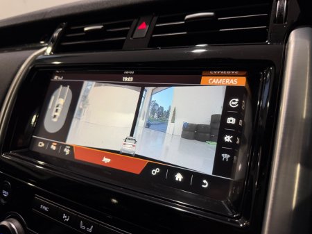 2020 Land Rover Discovery - photo 18