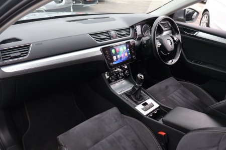 2021 Skoda Superb - photo 28