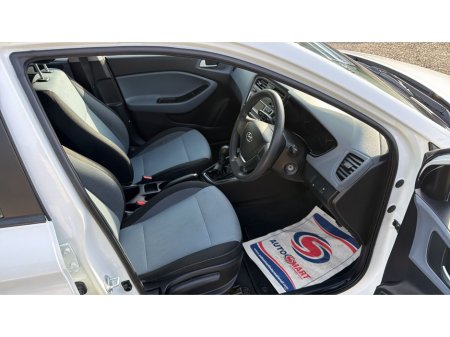 2016 Hyundai i20 - photo 6