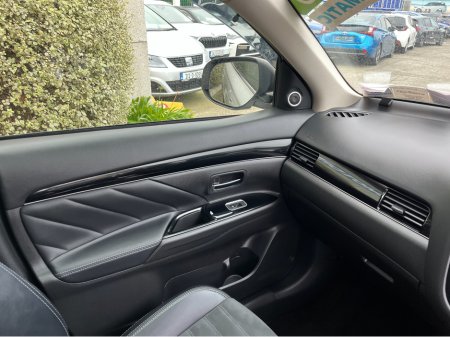 2019 Mitsubishi Outlander - photo 18