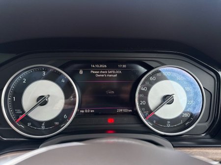 2019 Volkswagen Touareg - photo 8
