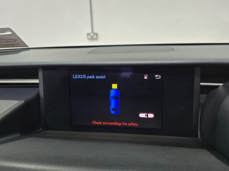 2016 Lexus IS - photo 15