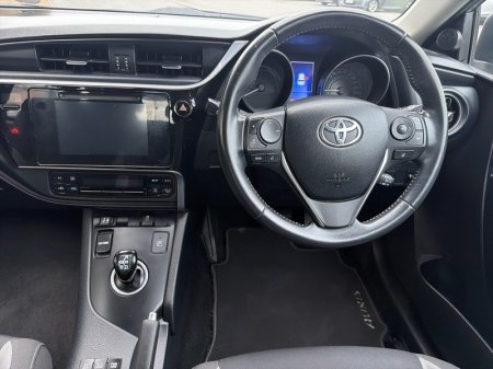 2018 Toyota Auris - photo 9