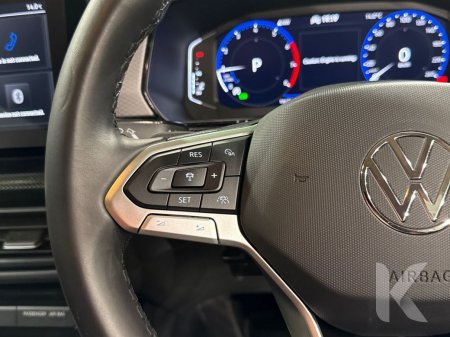 2025 Volkswagen T-Cross - photo 17
