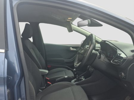 2020 Ford Fiesta - photo 22