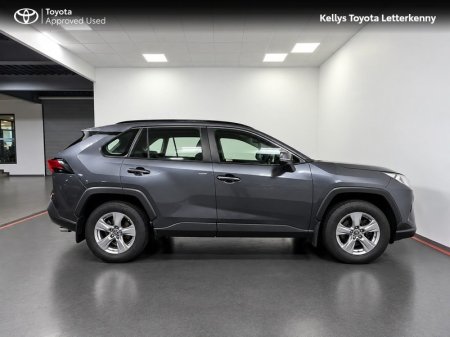 2023 Toyota RAV4 - photo 3