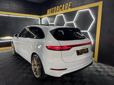 2020 Porsche Cayenne - photo 11