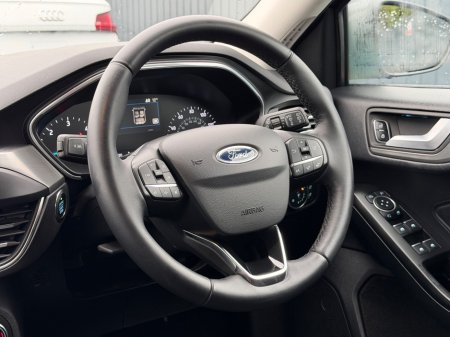 2019 Ford Focus - photo 13