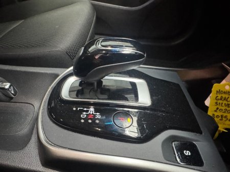 2020 Honda Grace - photo 10