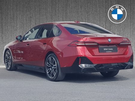 2026 BMW 5-Series - photo 2