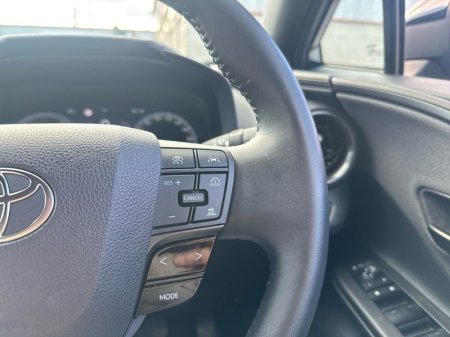 2024 Toyota C-HR - photo 12