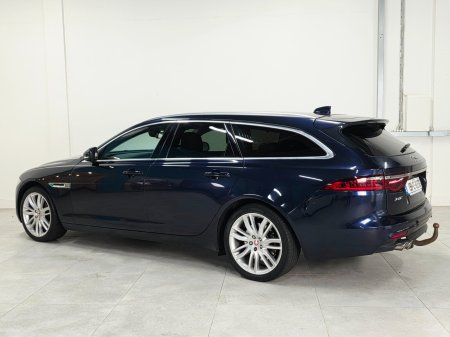 2019 Jaguar XF - photo 16