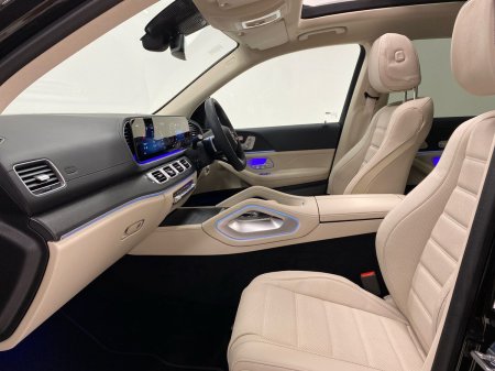 2026 Mercedes-Benz GLS - photo 20