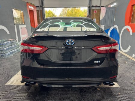 2018 Toyota Camry - photo 4