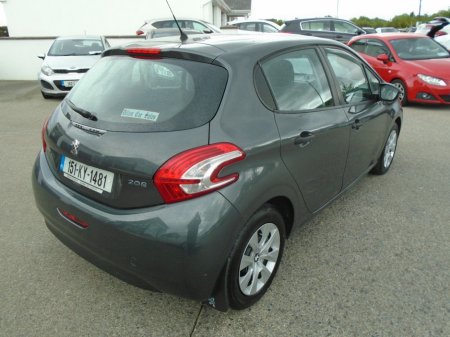 2015 Peugeot 208 - photo 13