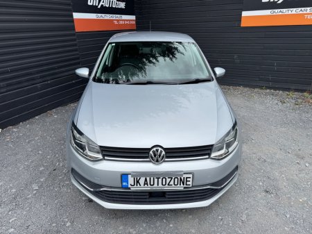 2015 Volkswagen Polo - photo 2