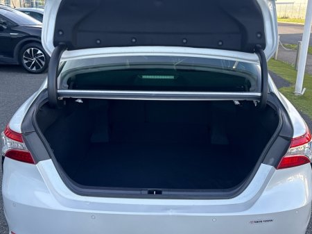 2019 Toyota Camry - photo 9